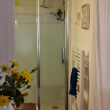 Ana'S Guest House Chambres D'Hotes オープス エクステリア 写真