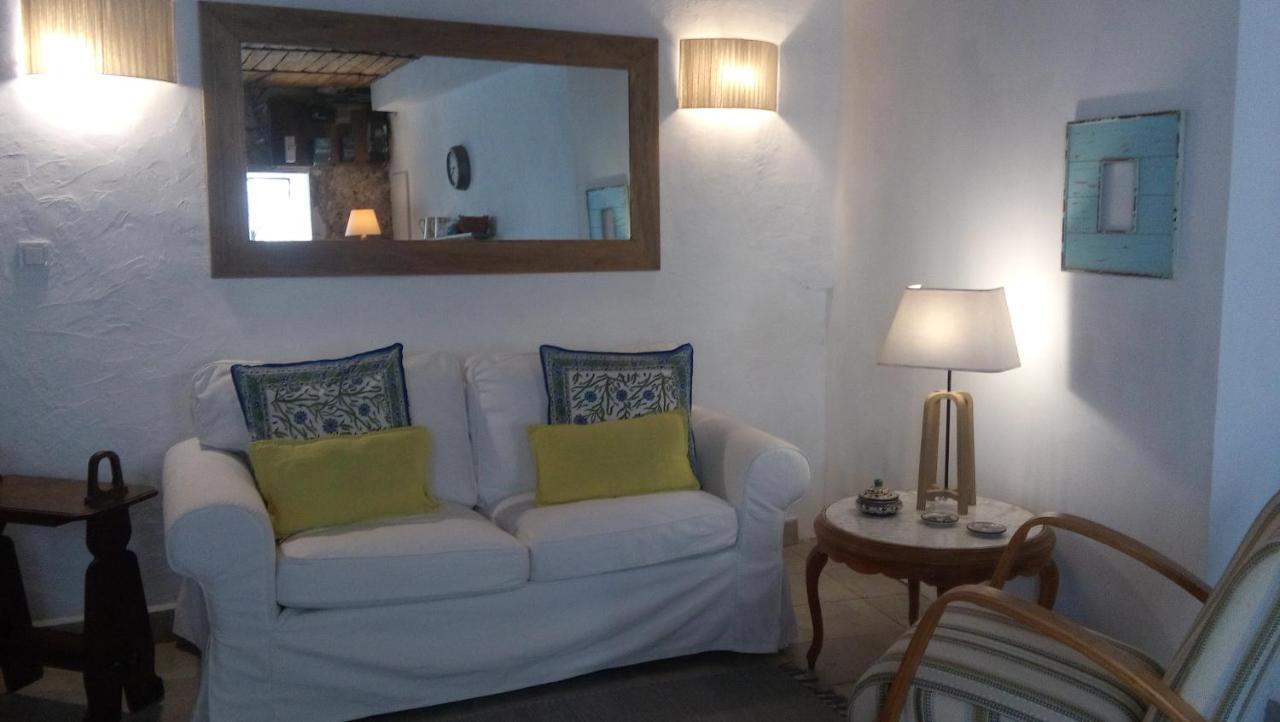 Ana'S Guest House Chambres D'Hotes オープス エクステリア 写真